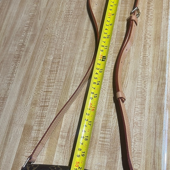 Louis Vuitton mussette salsa crossbody - Picture 9 of 11